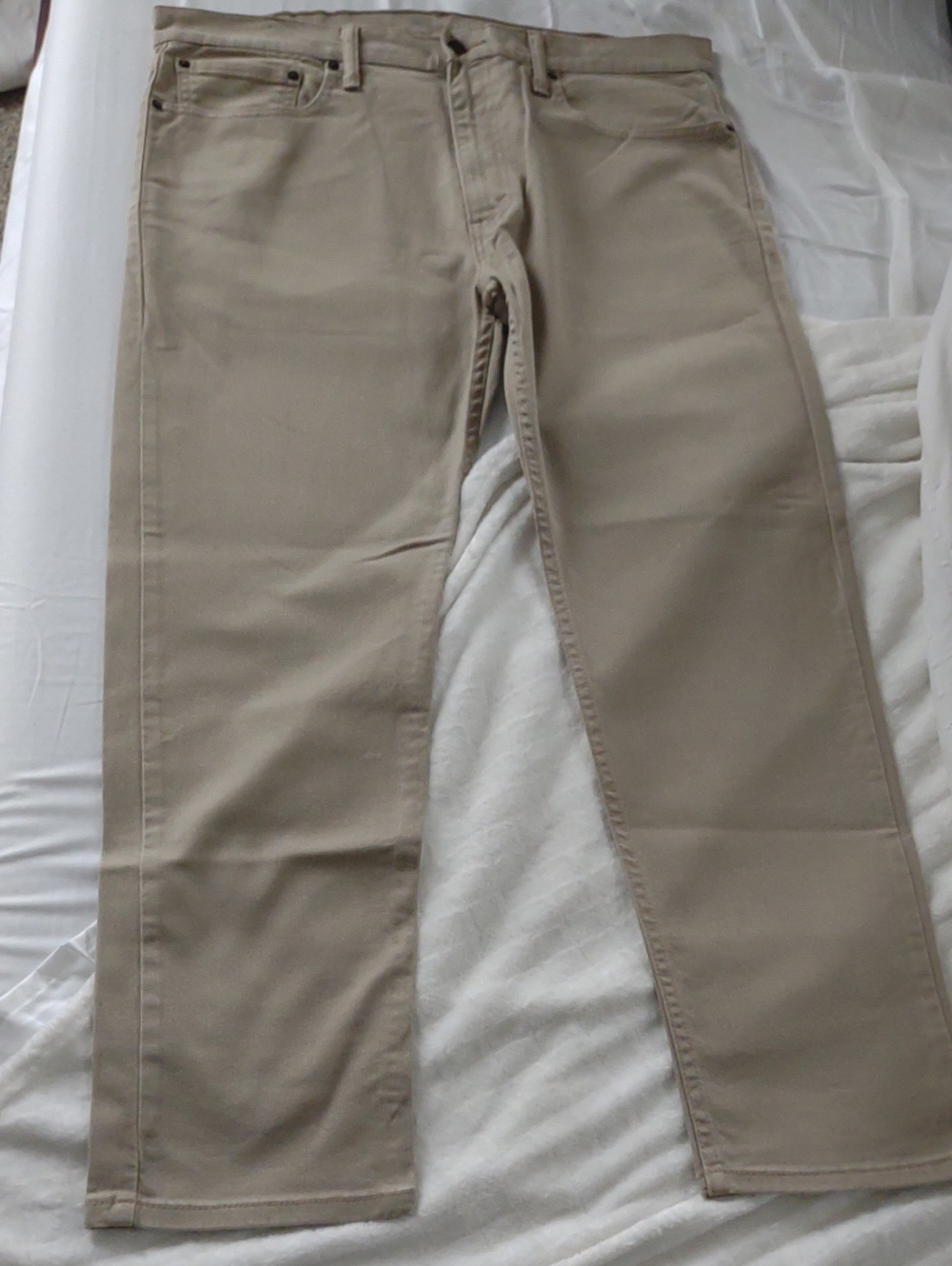Levis 502 Men's Khaki Straight-Leg Pants - Beige